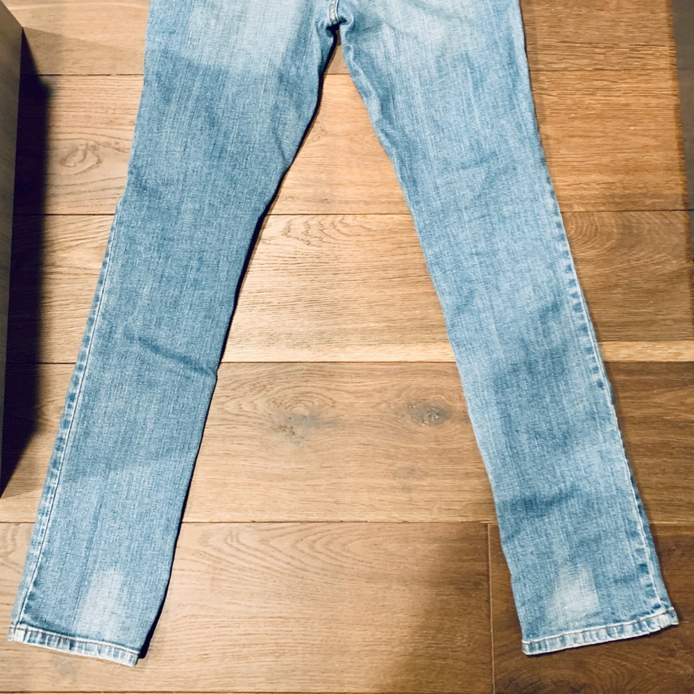 Levi Boot Cut Mid Rise Jeans - Picture 3 of 6